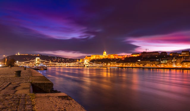 how-to-rent-a-motorbike-in-budapest